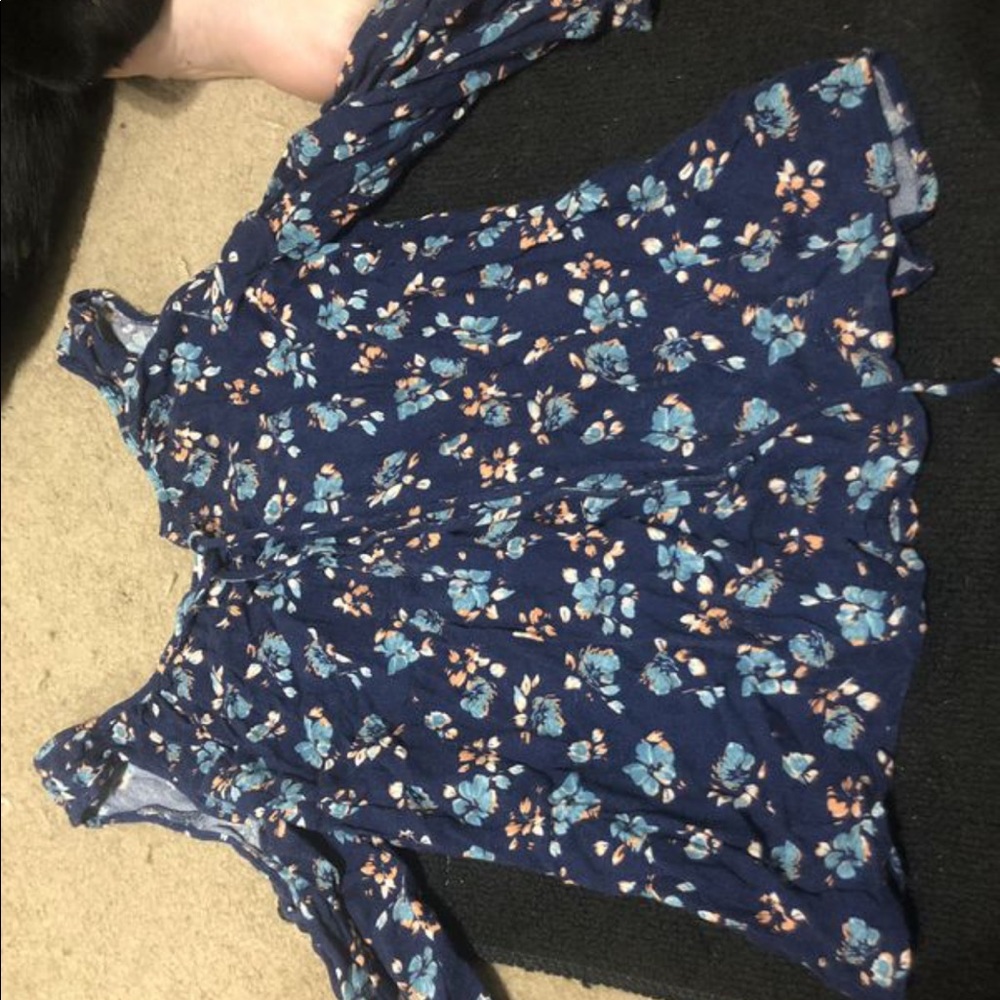 Off shoulder shirt